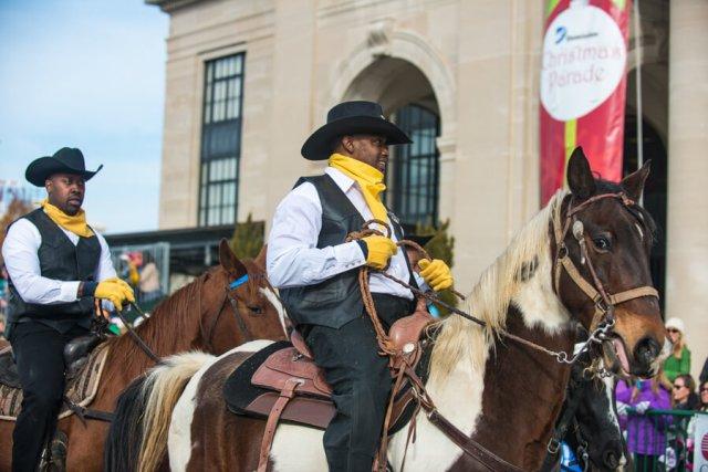 Dominion Christmas Parade 2016